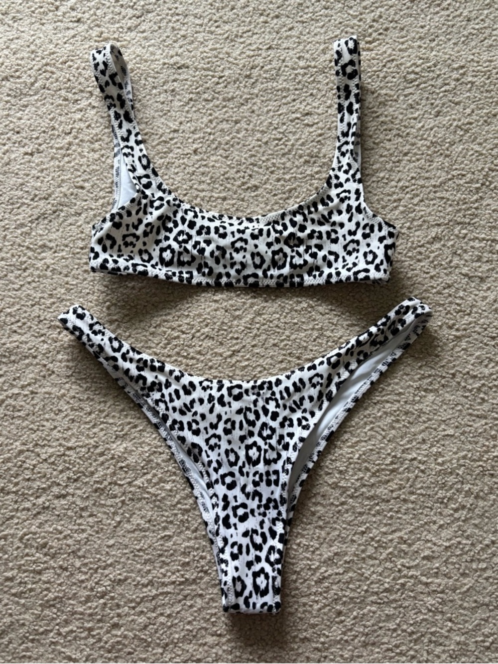 White Fox bikini